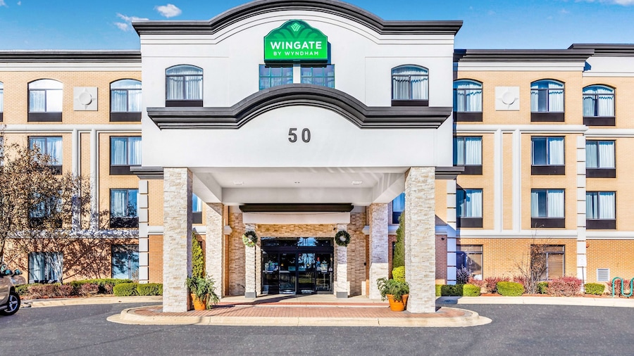 Wingate by Wyndham Chicago Schaumburg