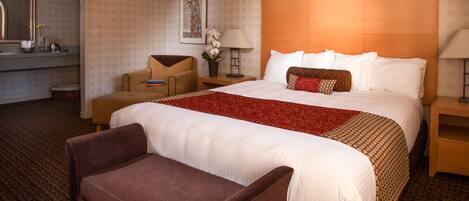 Premium bedding, down duvets, desk, blackout curtains