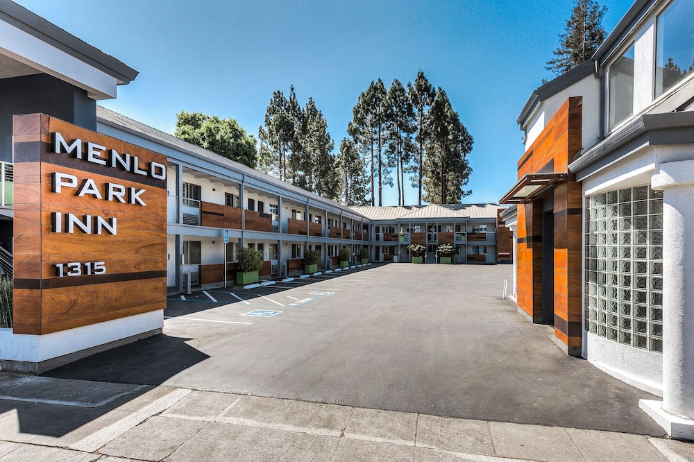 Menlo Park Inn