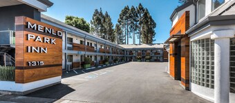 Menlo Park Inn