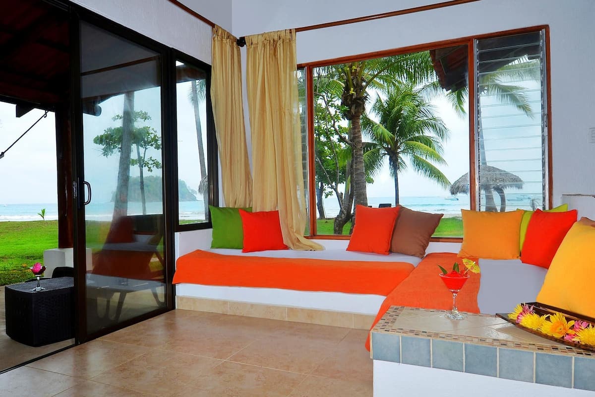 1 bedroom, down duvets, in-room safe