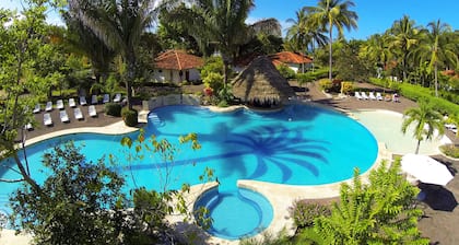 Villas Playa Samara Beach Front Resort
