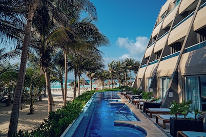 Flamingo Cancun - All Inclusive