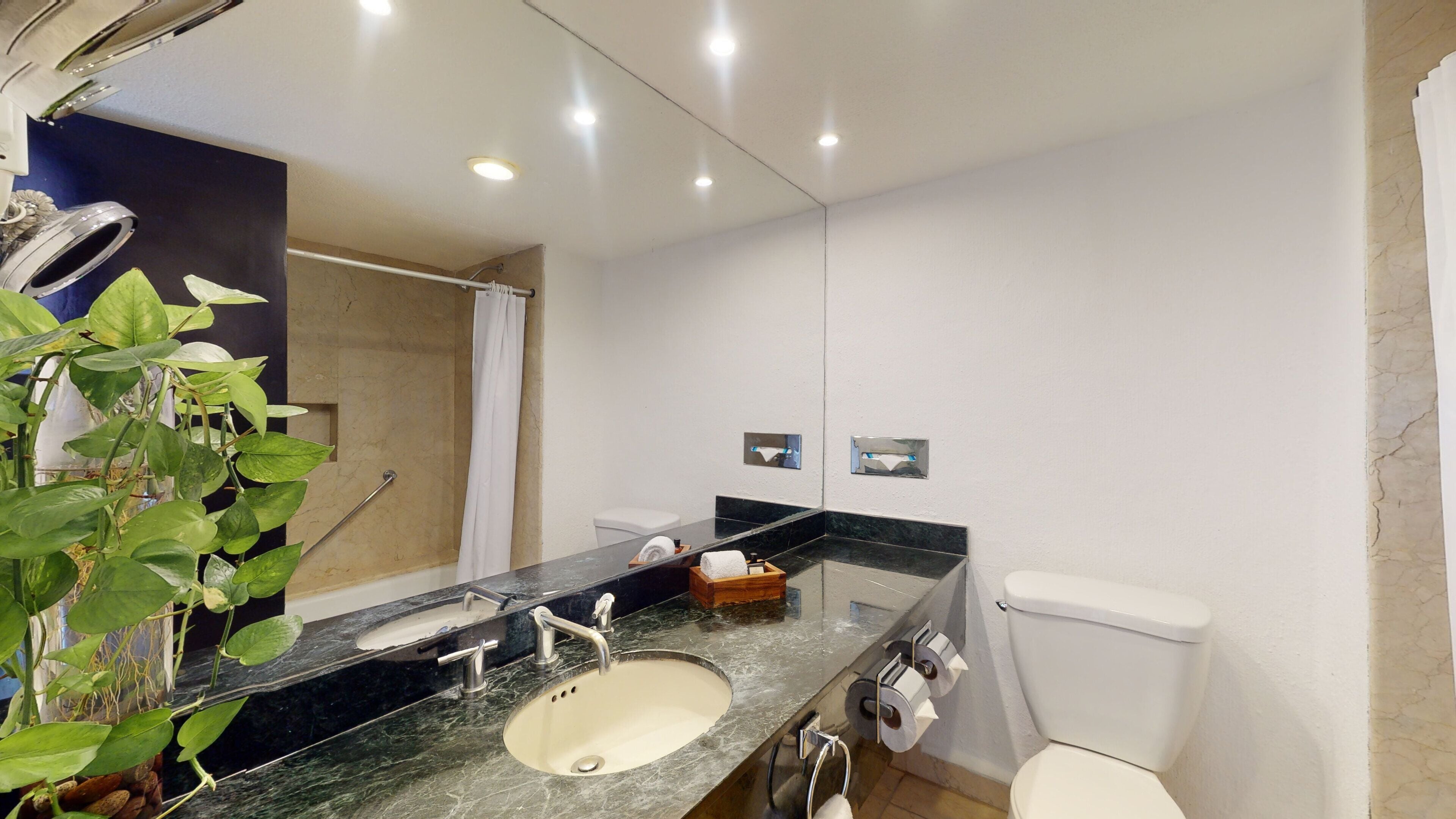 Photo - Flamingo Cancun All Inclusive