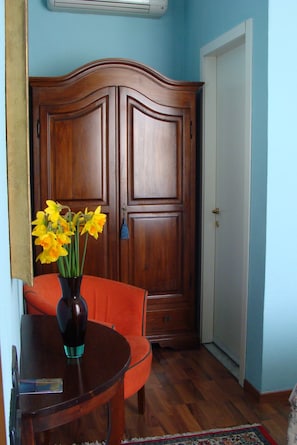 1 chambre, literie de qualité supérieure, couette en duvet d'oie