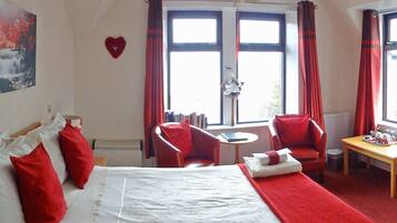 Standard Double Room, 1 Double Bed, Bay View | In-room safe, desk, soundproofing, free WiFi