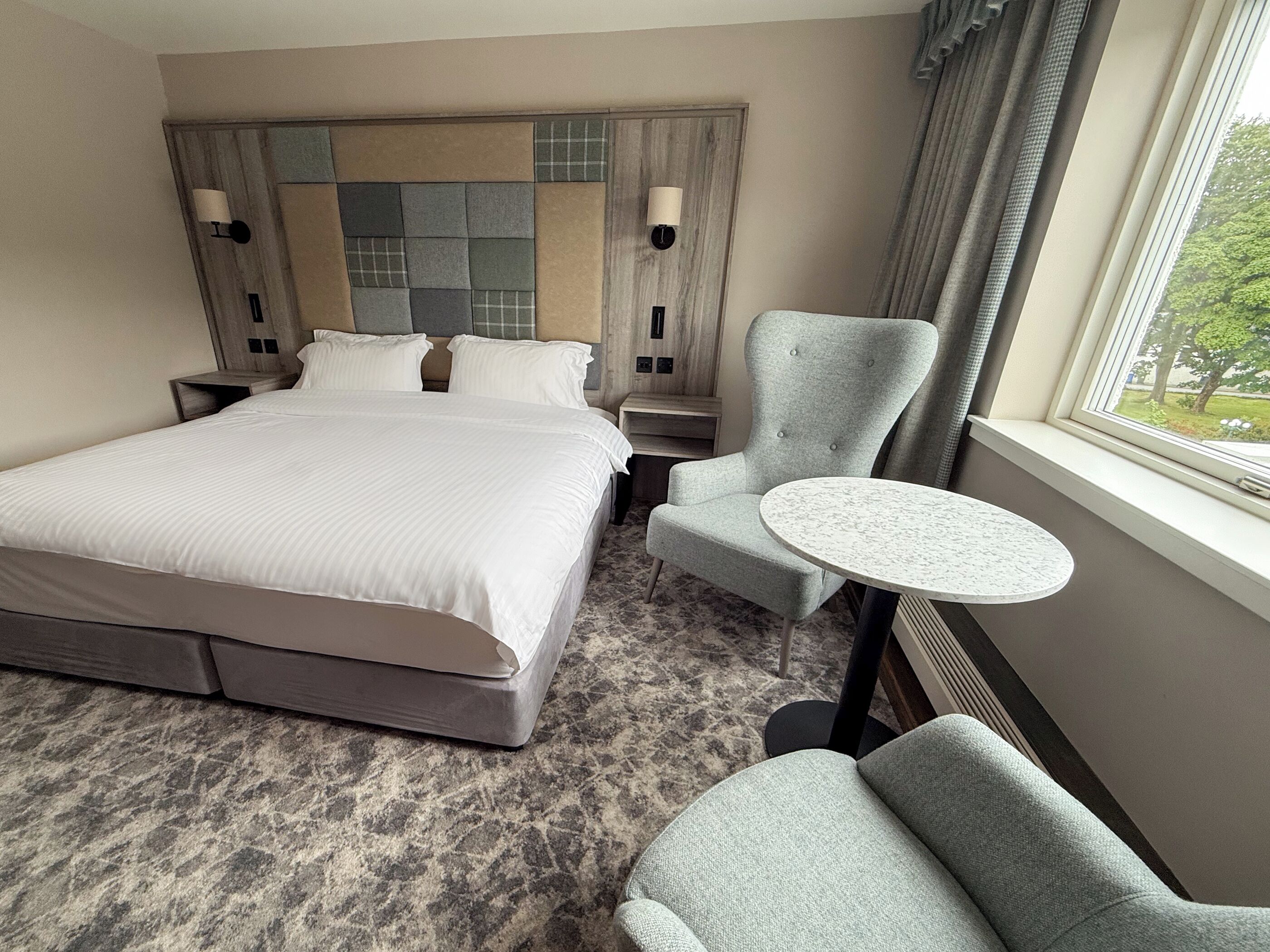 Desk, blackout drapes, iron/ironing board, free WiFi