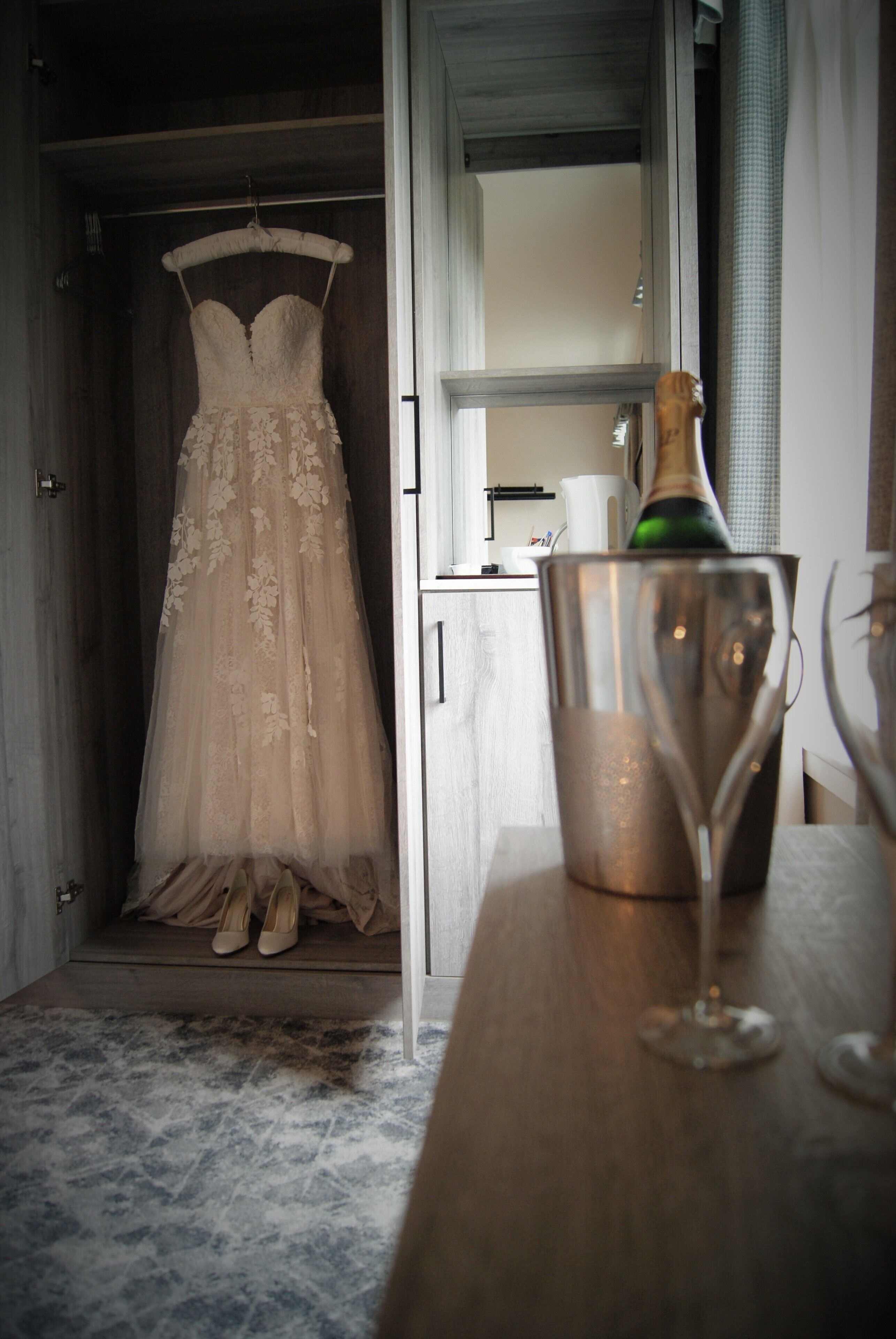 行政雙人或雙床房 | 房內夾萬、書桌、熨斗/熨衫板、免費 Wi-Fi