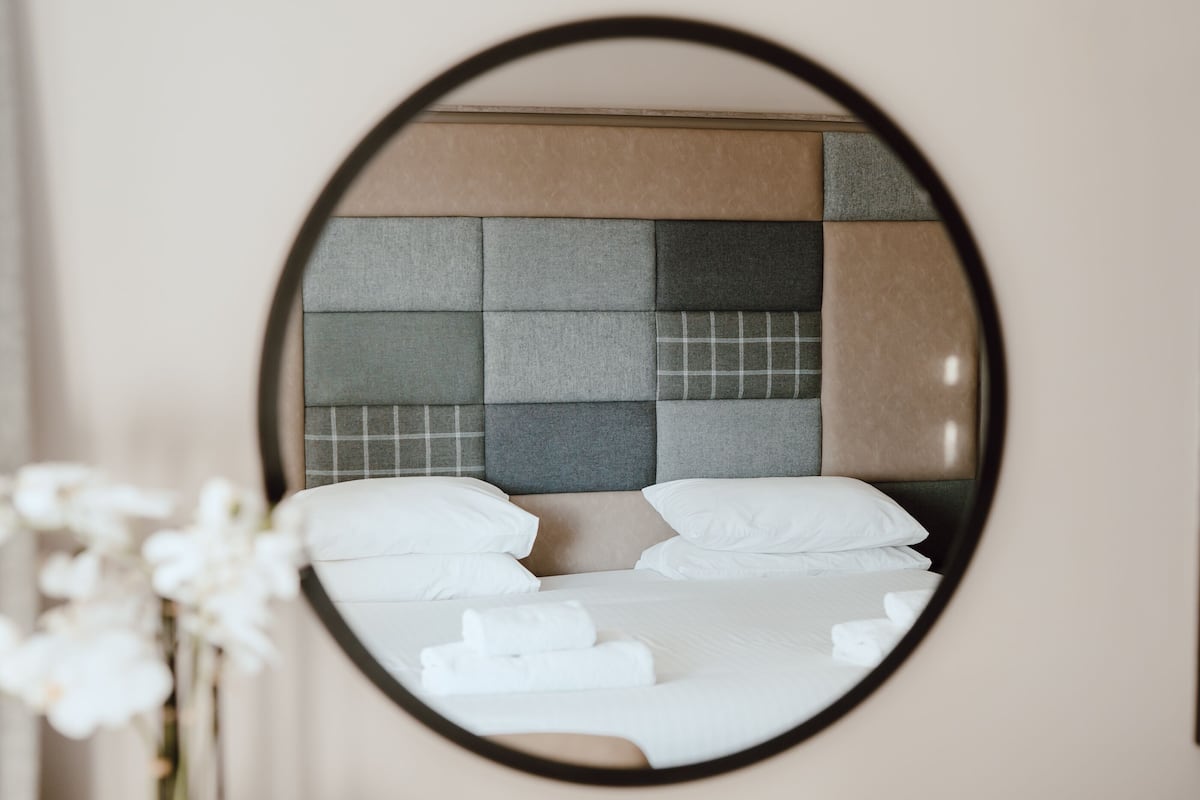 superior double room (zip & link bed room) | 1 bedroom, in-room safe, desk, iron/ironing board