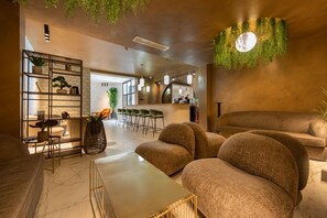 Bar lounge