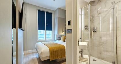 Mstay Hyde Park Hotel