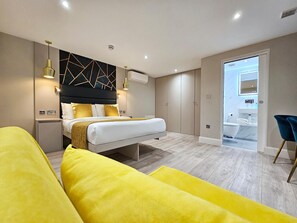 In-room safe, blackout curtains, soundproofing, iron/ironing board