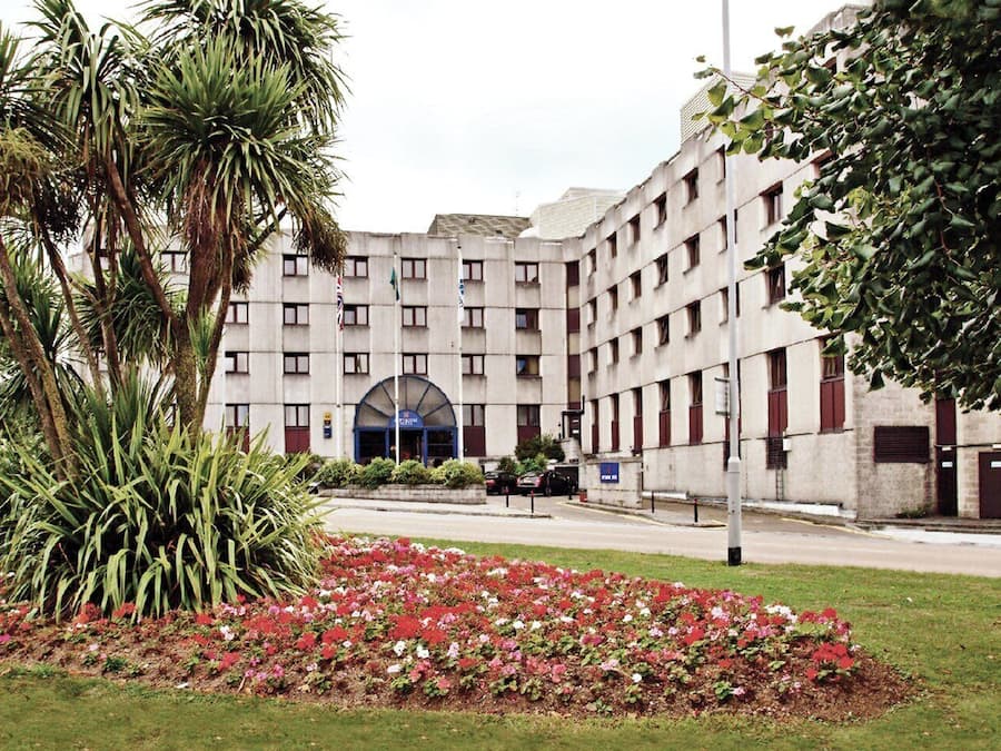 Fachada da propriedade