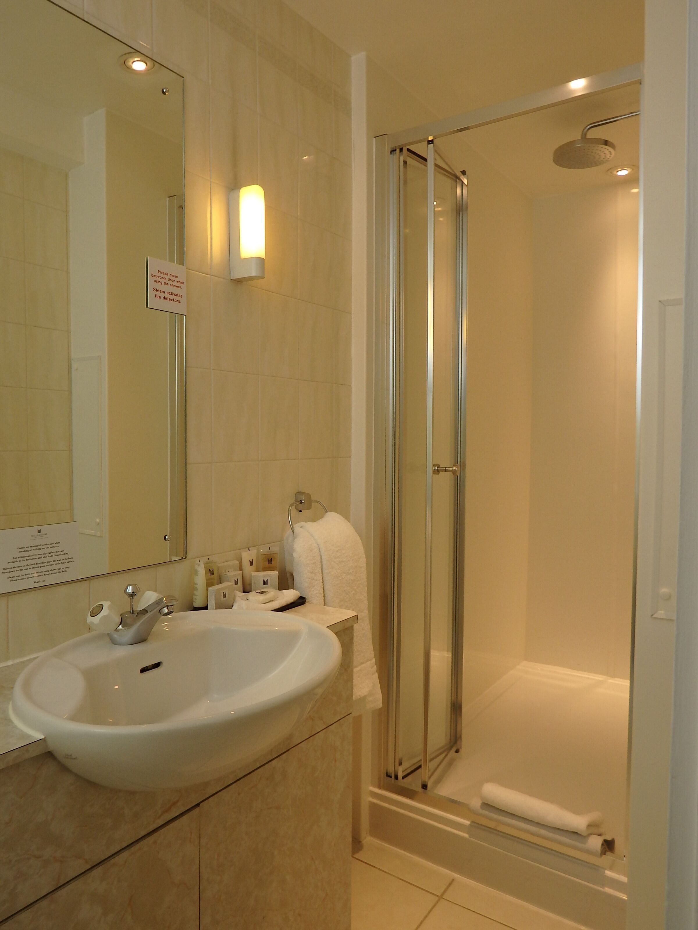 in-room safe, desk, iron/ironing board, free wifi