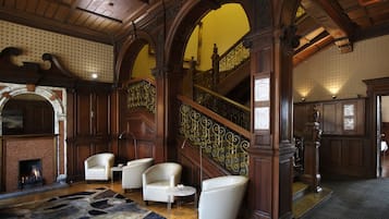 Hall