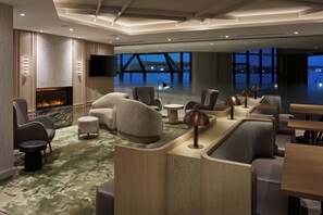 Lounge - Halifax Marriott Harbourfront Hotel (Halifax)