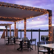 Halifax Marriott Harbourfront Hotel