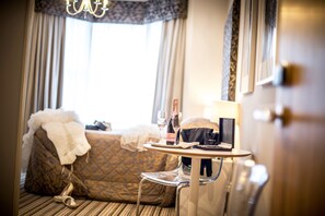 Standard Double Room, Ensuite - York House Hotel (Whitley Bay)