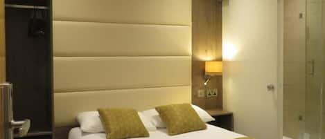 Double Room | Egyptian cotton sheets, pillow-top beds, individually decorated