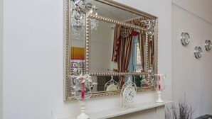 Interior entrance - Aaraya London (London)
