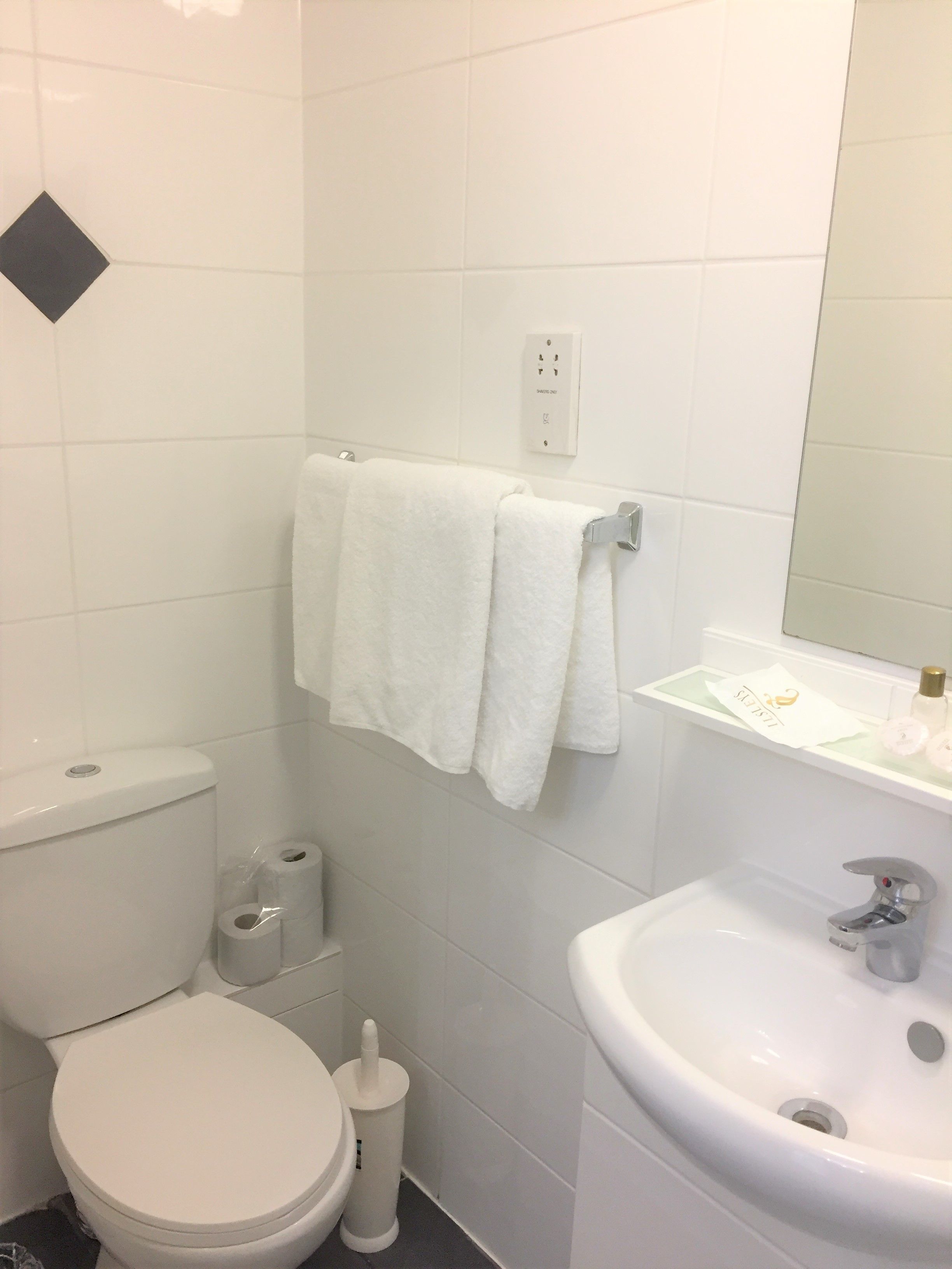 Photo - Aaraya Sussex Gardens