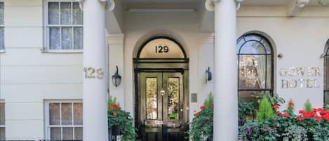 ทางเข้าที่พัก