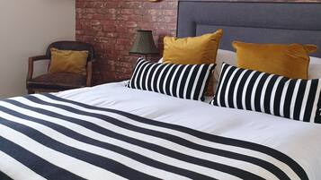 Standard Double Room | Hypo-allergenic bedding, iron/ironing board, free cribs/infant beds