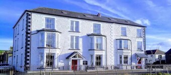 Meadowsweet Hotel