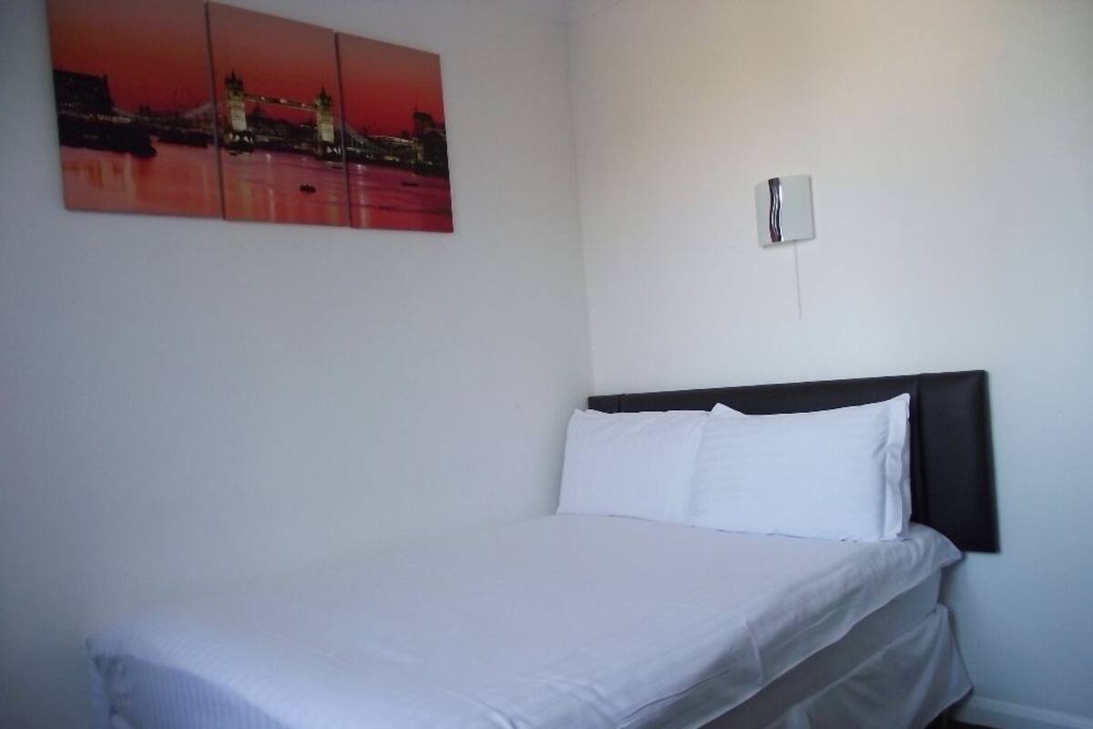 Quarto casal | Berços grátis, Wi-Fi de cortesia