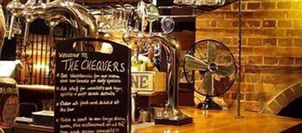 Chequers Inn Hotel