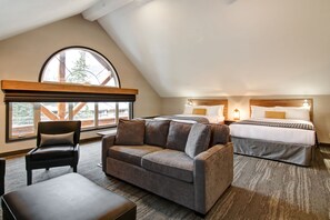 Premium bedding, desk, iron/ironing board, free cribs/infant beds