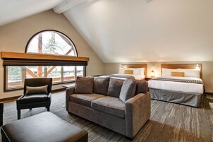 Premium bedding, desk, iron/ironing board, free cribs/infant beds