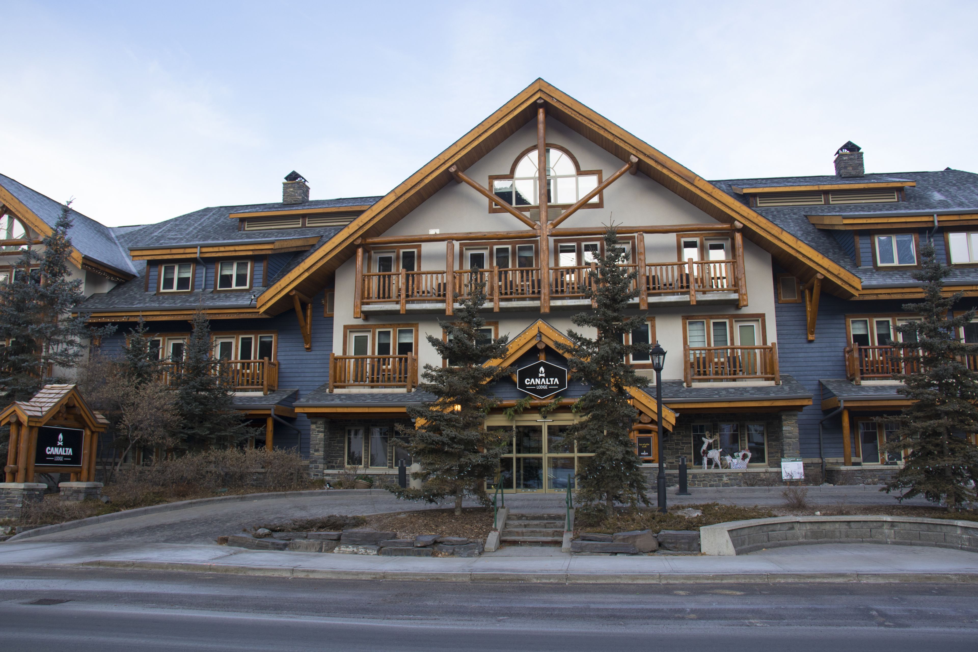 Photo - Canalta Lodge