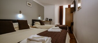 Charing Cross Hotel