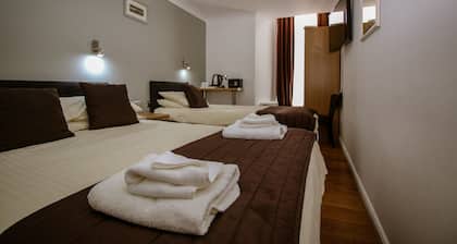 Charing Cross Hotel
