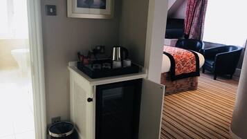 Sviitti, 1 suuri parisänky, tupakointi kielletty | Yksityinen keittiö | Vedenkeitin