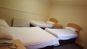 Quadruple Room, Ensuite