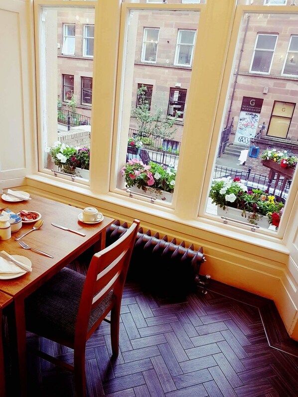 View from property - McLays Guest House (Glasgow)