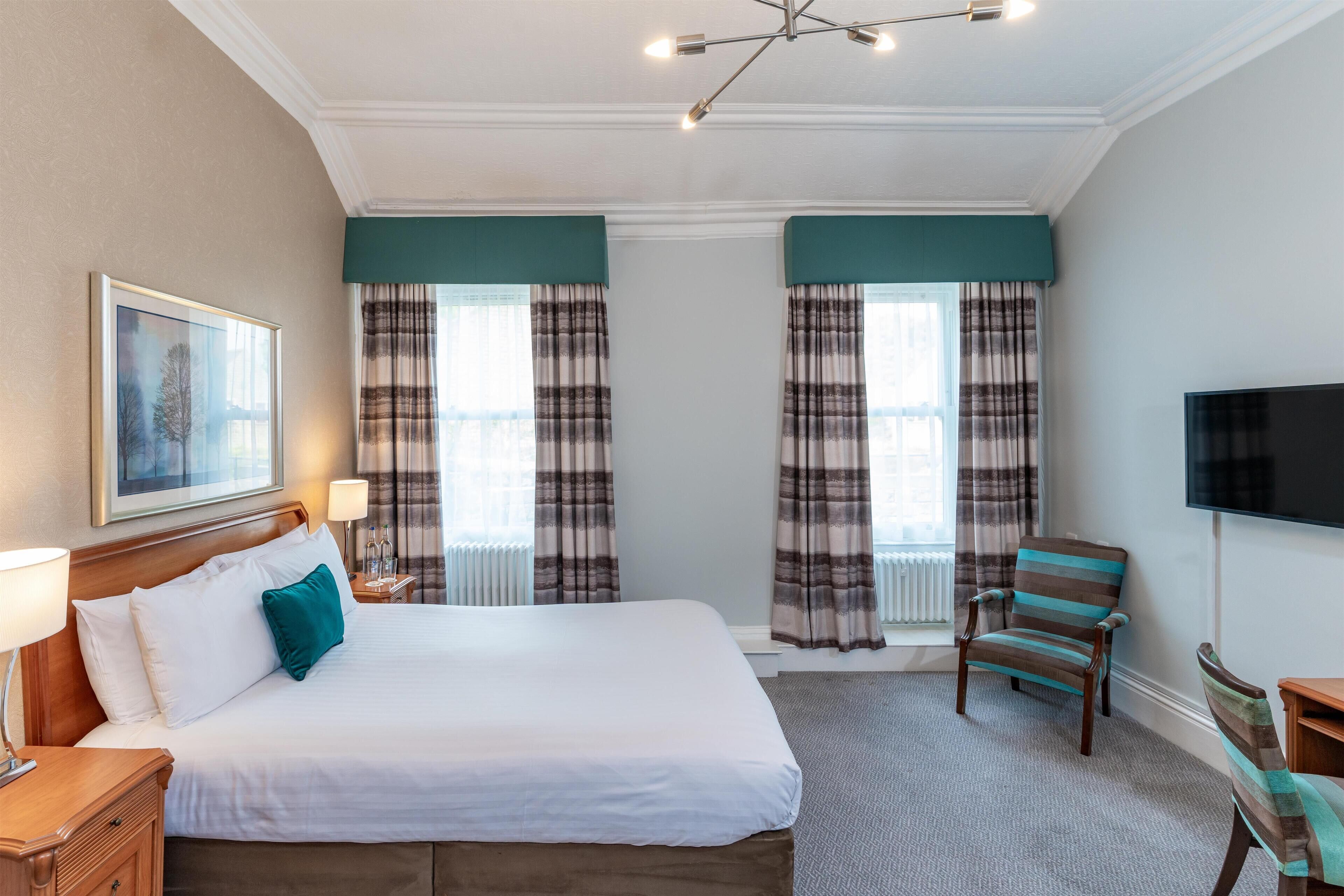 Habitación ejecutiva, 1 cama King size, para no fumadores | 1 habitación y ropa de cama hipoalergénica 