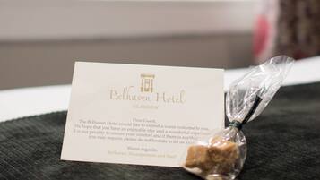 Une carte de bienvenue de l’hôtel Belhaven, à Glasgow.