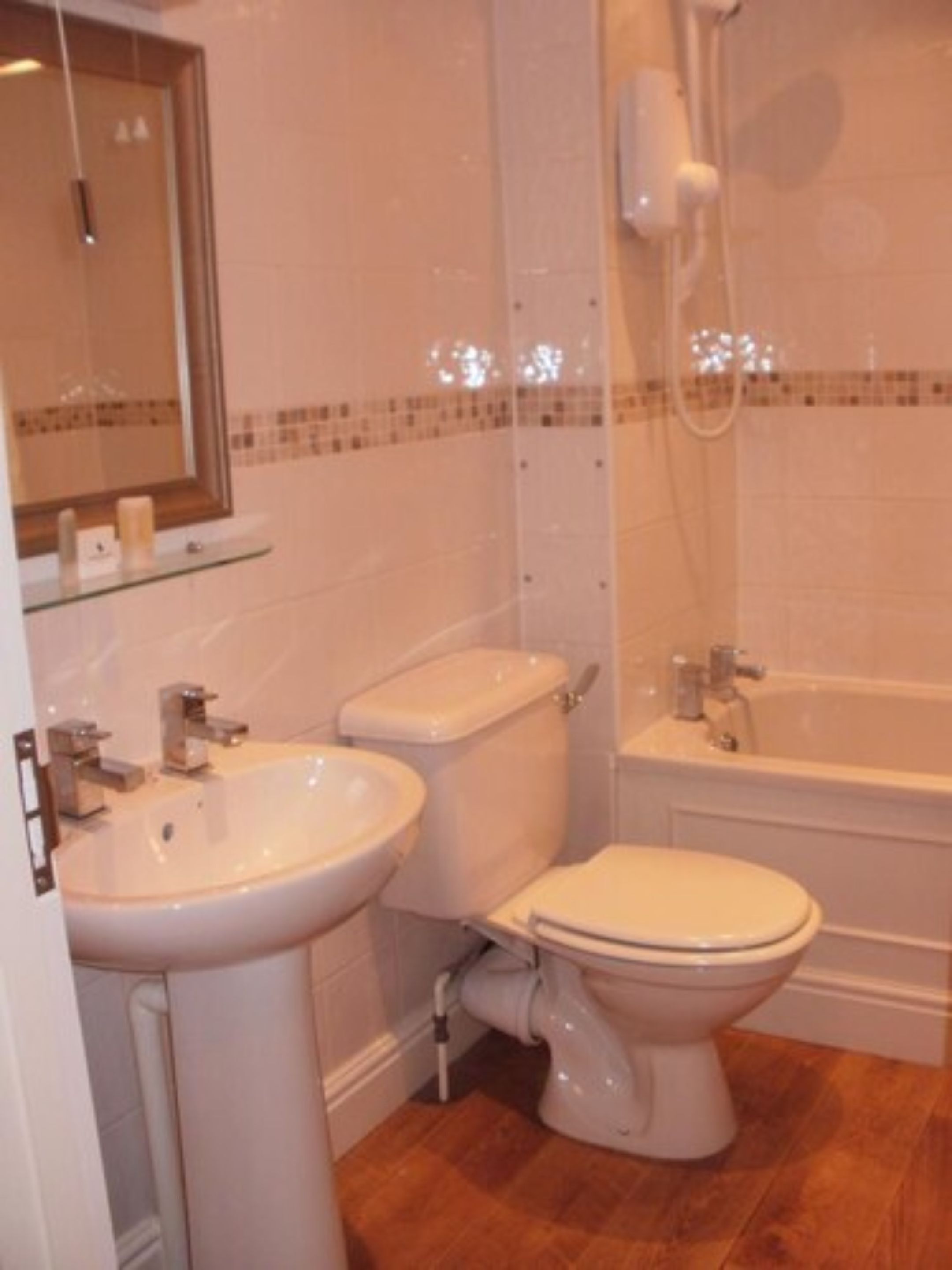 standard double room | bathroom | hair dryer, towels