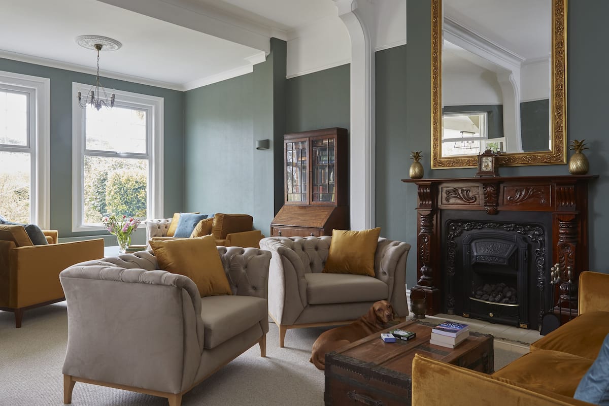 Exclusive House, Ensuite, Garden Area | Living area | Smart TV, fireplace, Netflix, streaming services