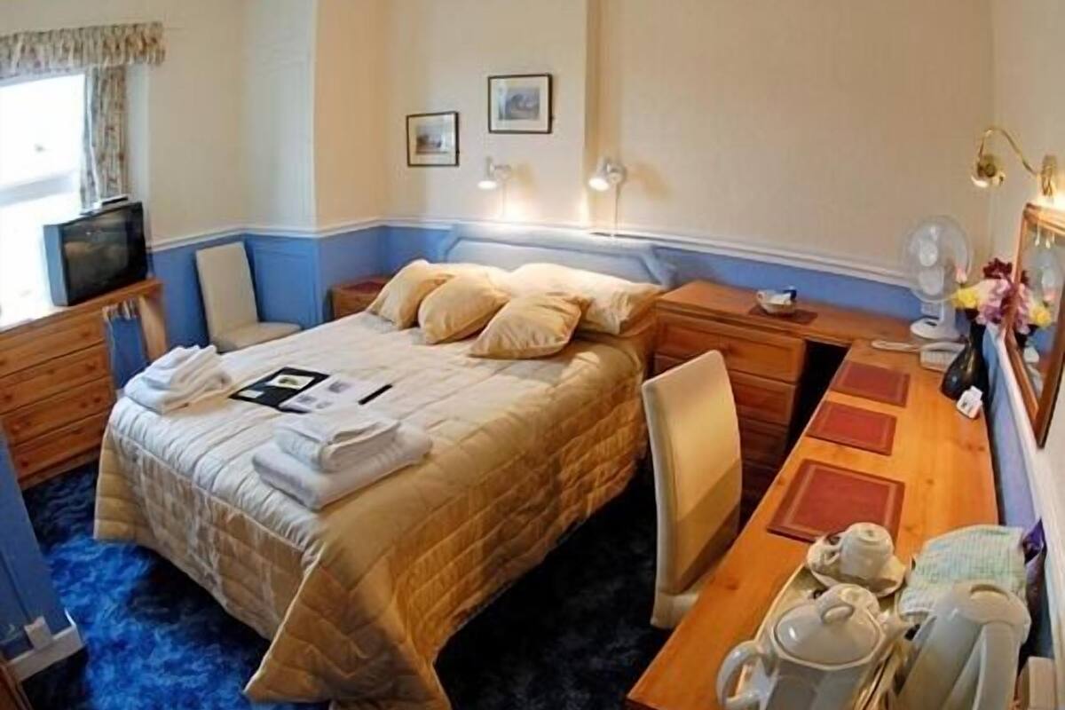 Individually decorated, individually furnished