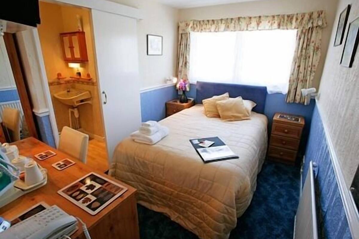 Single Room, Ensuite