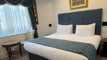 King Size Double Room | Minibar, in-room safe, individually decorated, desk