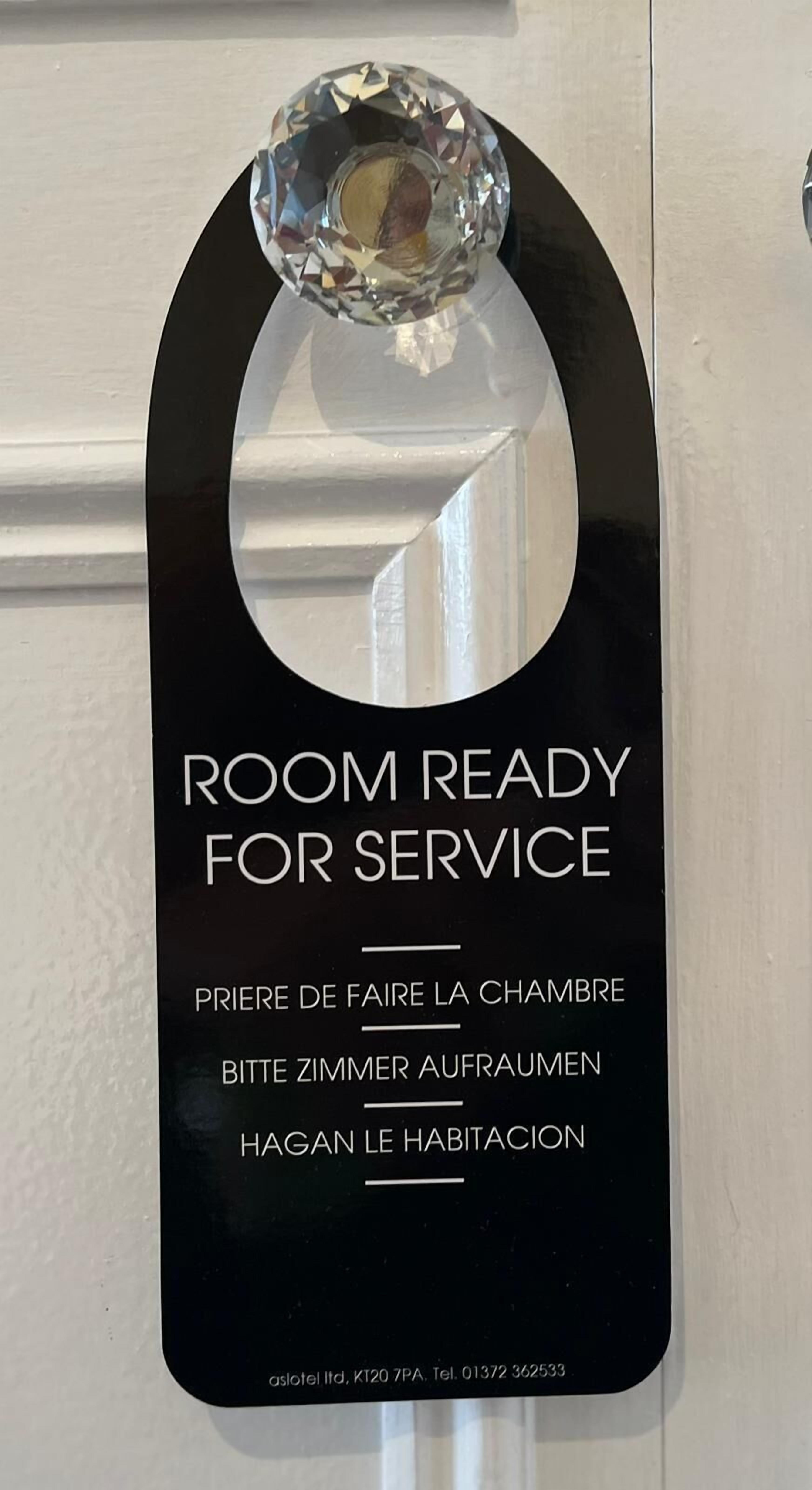 minibar, in-room safe, individually decorated, desk