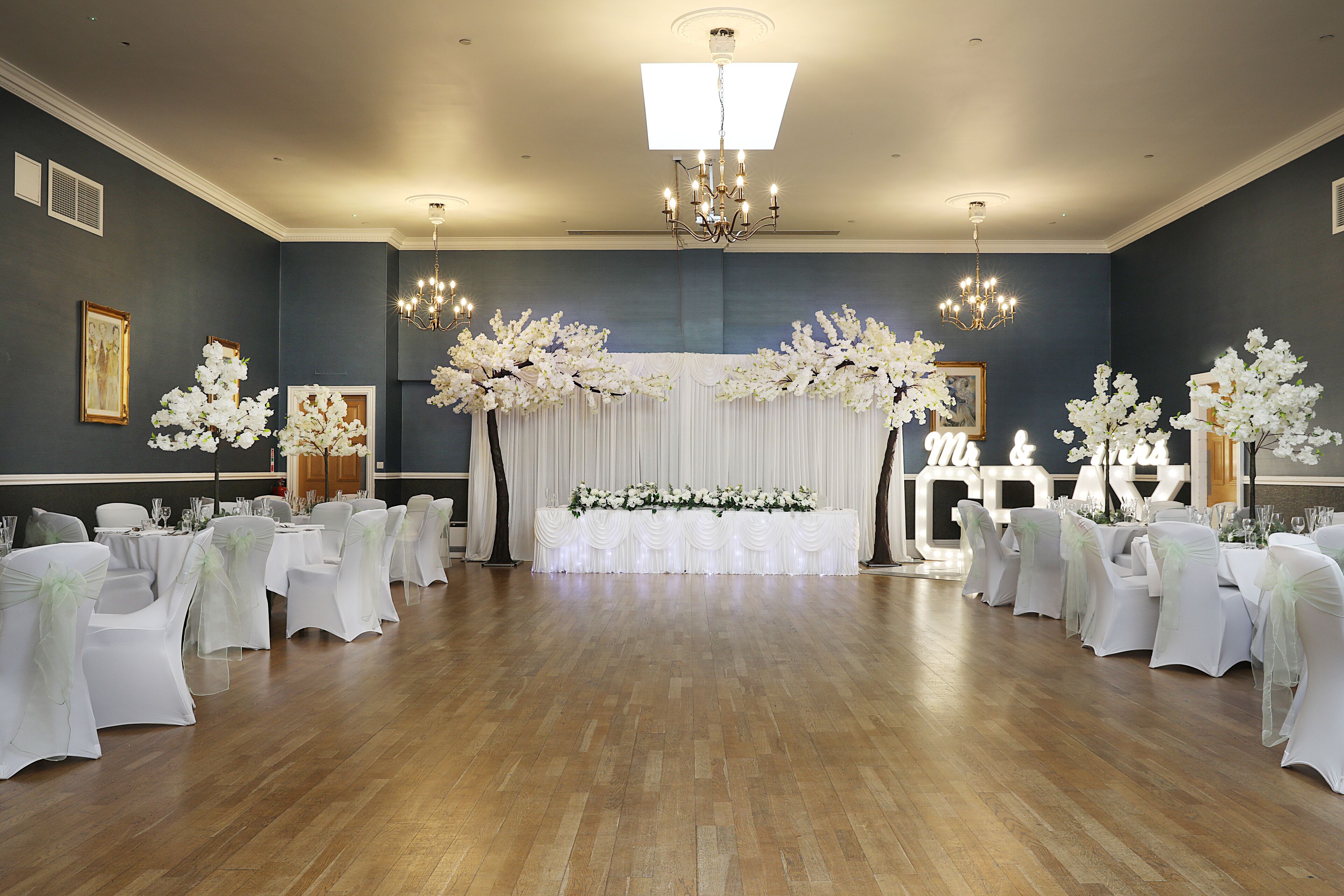 indoor wedding