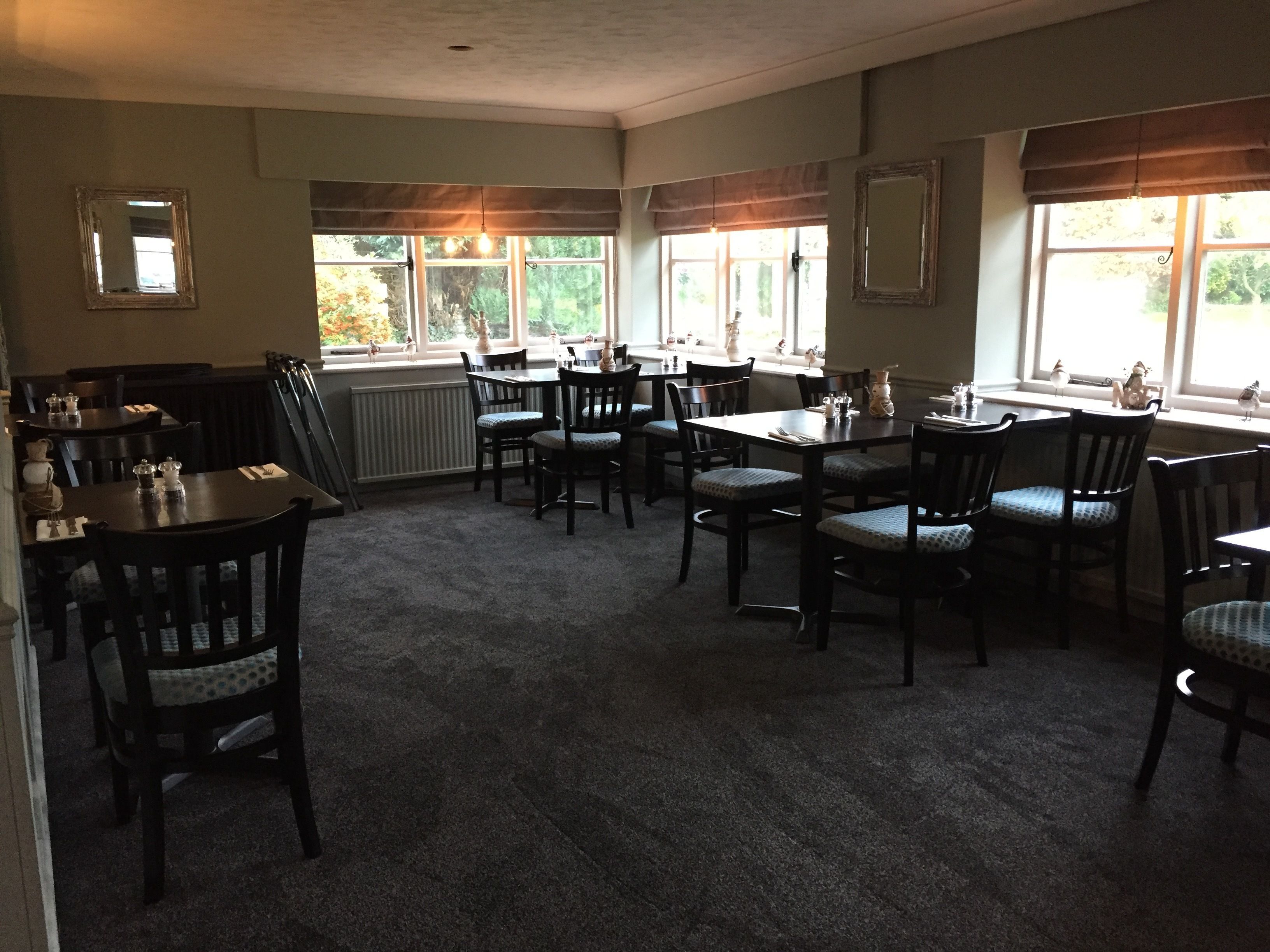 อาหารเช้าปรุงตามสั่งทุกวัน (คิดค่าบริการ)