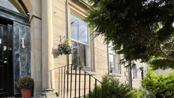 Entrada de la propiedad