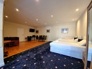 Suite estudio básica | 1 habitación, insonorización, wifi gratis y ropa de cama 